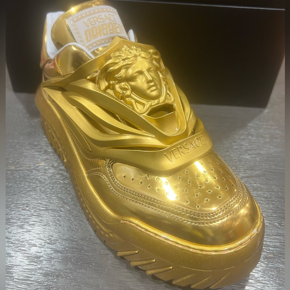 Like New Versace Gold Odissea size 43 US Men’s 10 Only worn once!